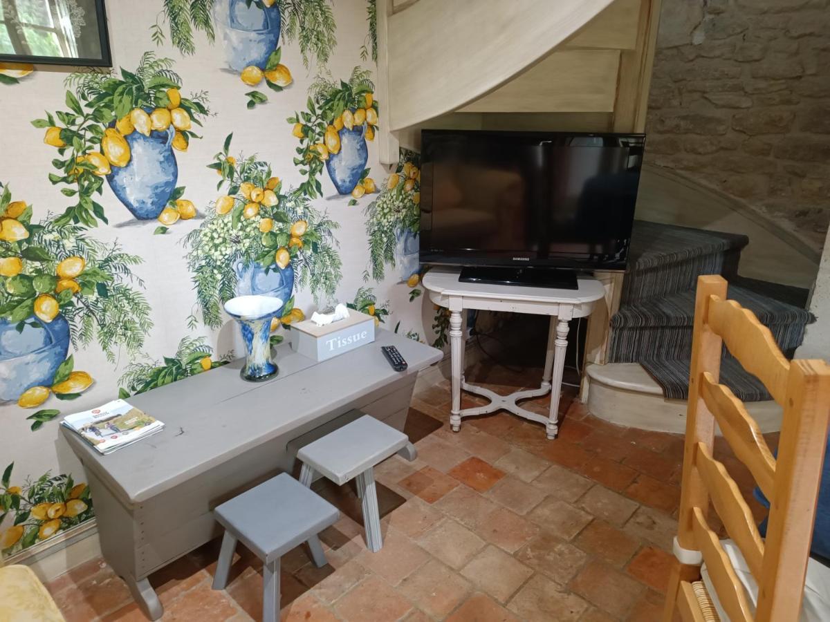 Charmant Logement Dans Un Ecrin De Verdure Le Manoir  Exterior photo